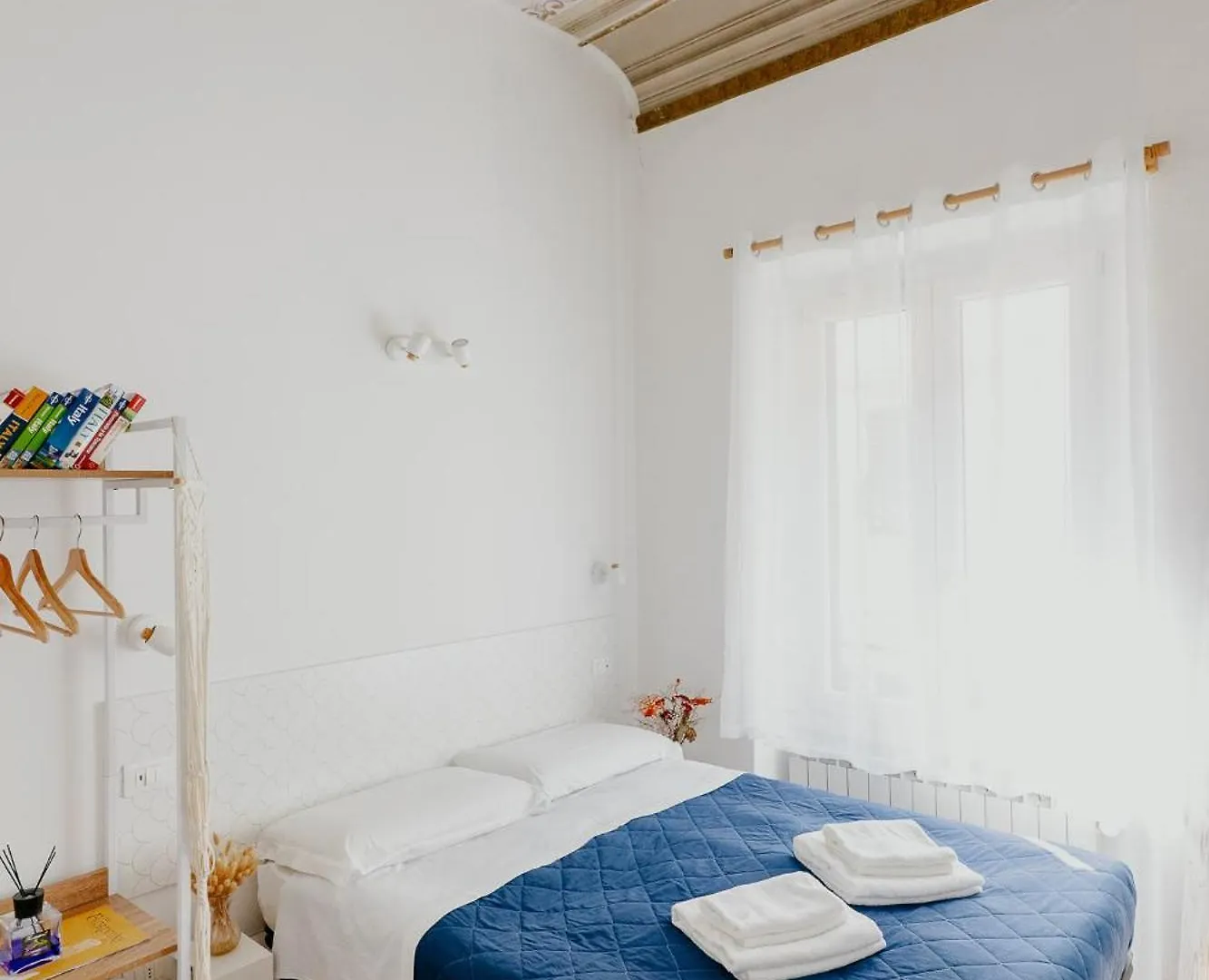 Florence Rooms 0*,