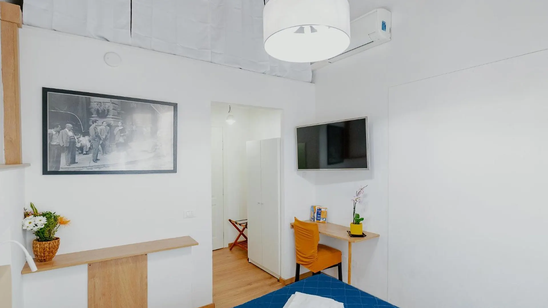 Florence Rooms
